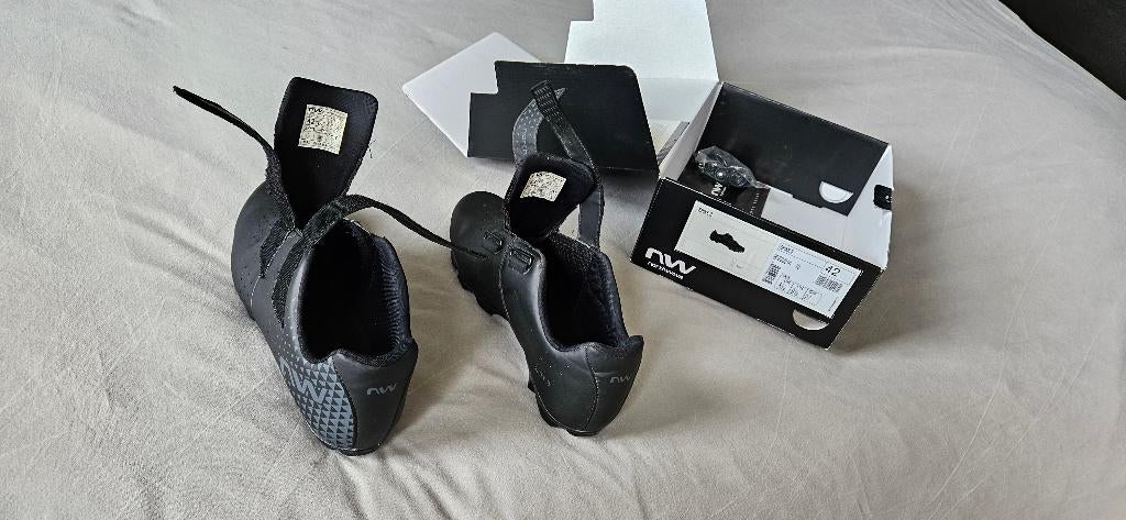 fietsschoenen, Ophalen, Zo goed als nieuw, Schoenen