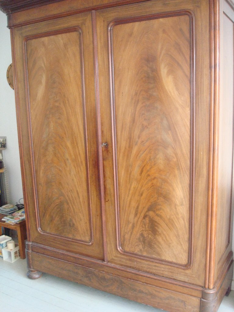 Antieke mahonie kast., Antiek en Kunst, Ophalen