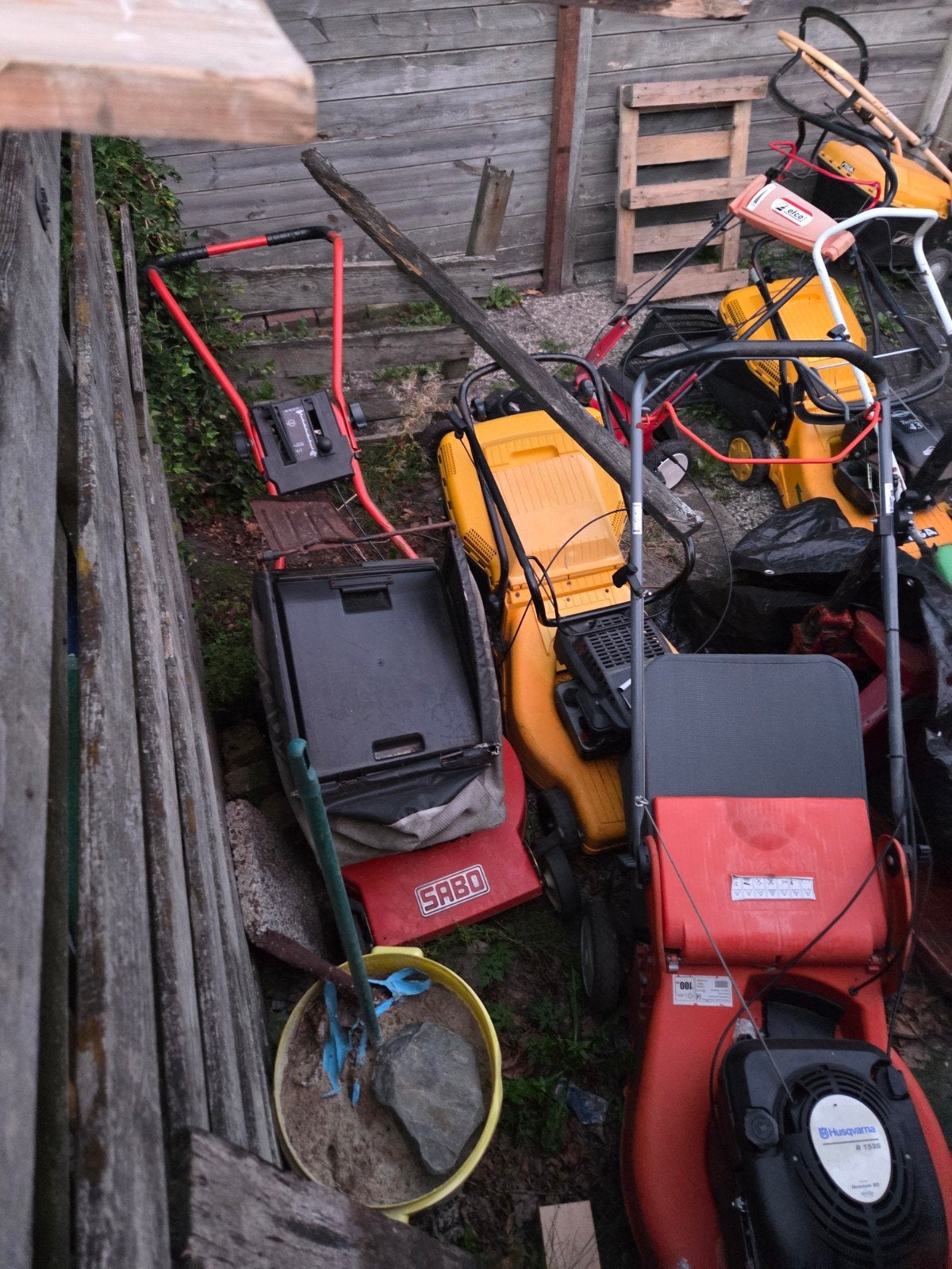 10 Grasmaaiers Opknappers: Stiga, Viking, Sabo, Husqvarna, Tuin en Terras, Grasmaaiers, Ophalen, Gebruikt, Benzine-grasmaaier