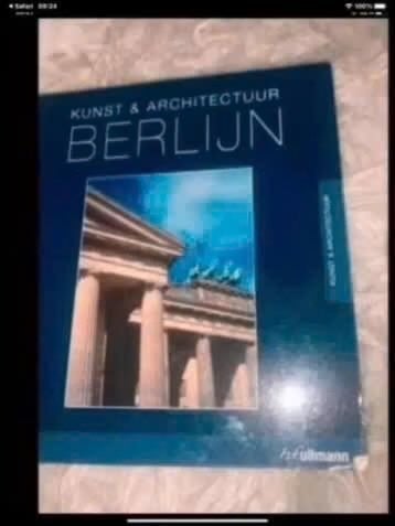 Kunst & Architectuur Berlijn - Ullmann, Boeken, Gelezen, Ophalen of Verzenden, Overige sporten, Ullmann