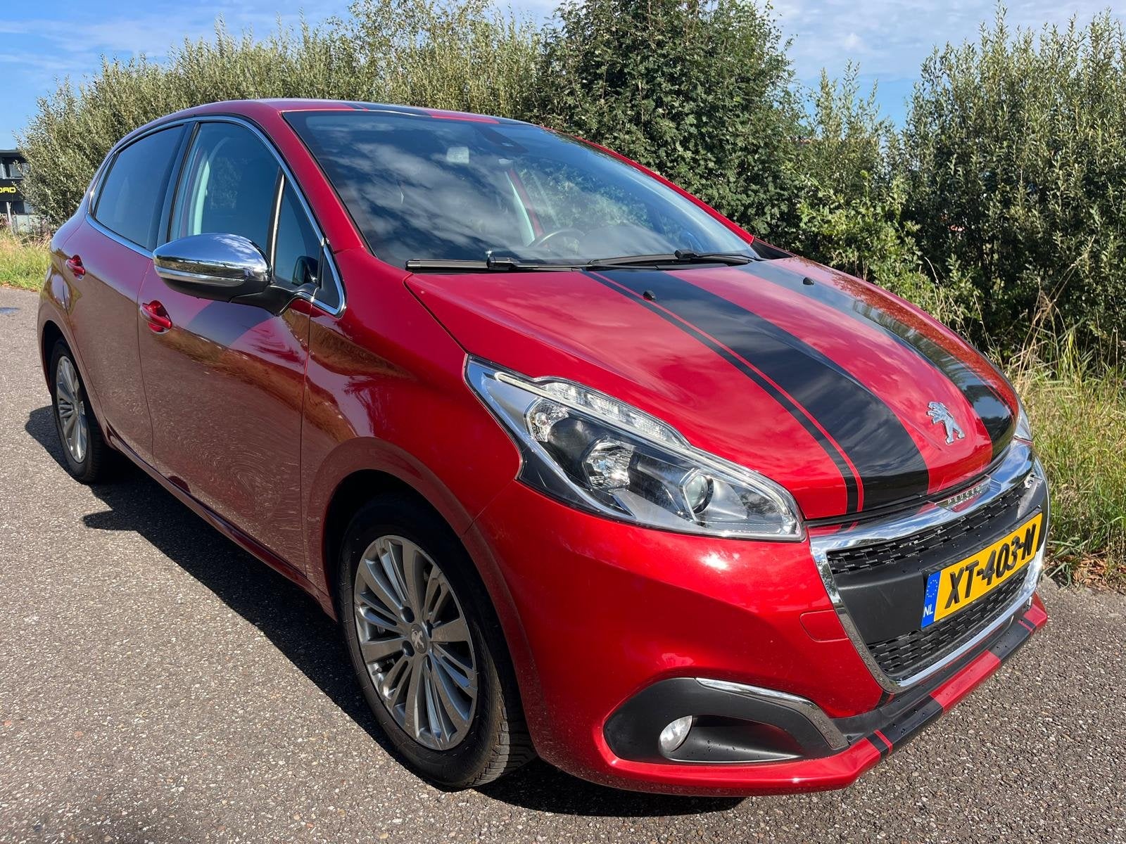 Peugeot 208 1.2 | Automaat | 111 pk | Clima | Cruise | Navi, Auto's, Gebruikt, Euro 6, 1199 cc, 49 €/maand