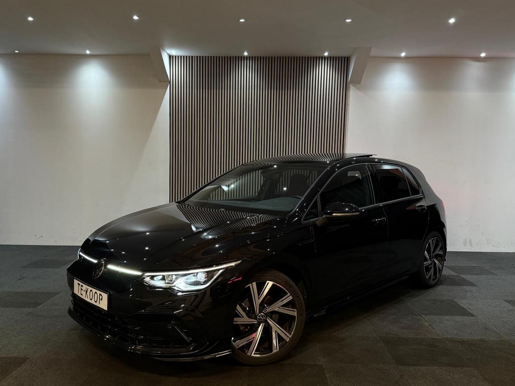 Volkswagen GOLF 1.5 eTSI R-Line 2023 Pano Sfeer Camera ACC//, Auto's, Volkswagen, Bedrijf, Golf, ABS, Achteruitrijcamera, Adaptieve lichten
