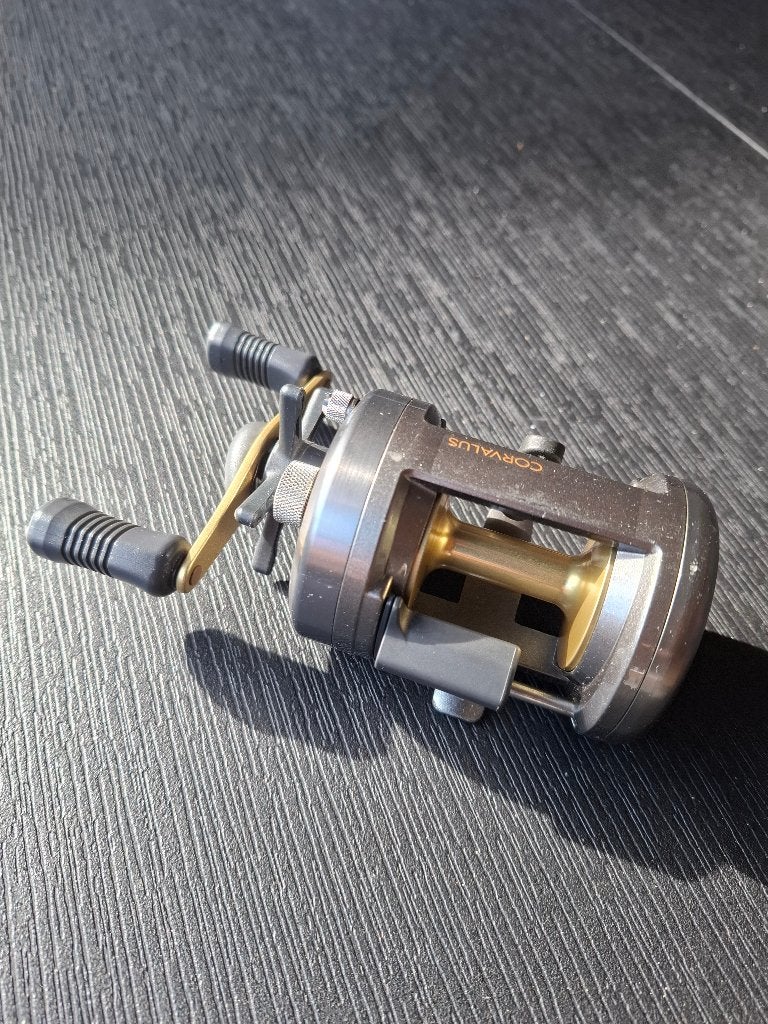 Shimano corvalus cvl 401 reel, Ophalen of Verzenden, Gebruikt, Molen