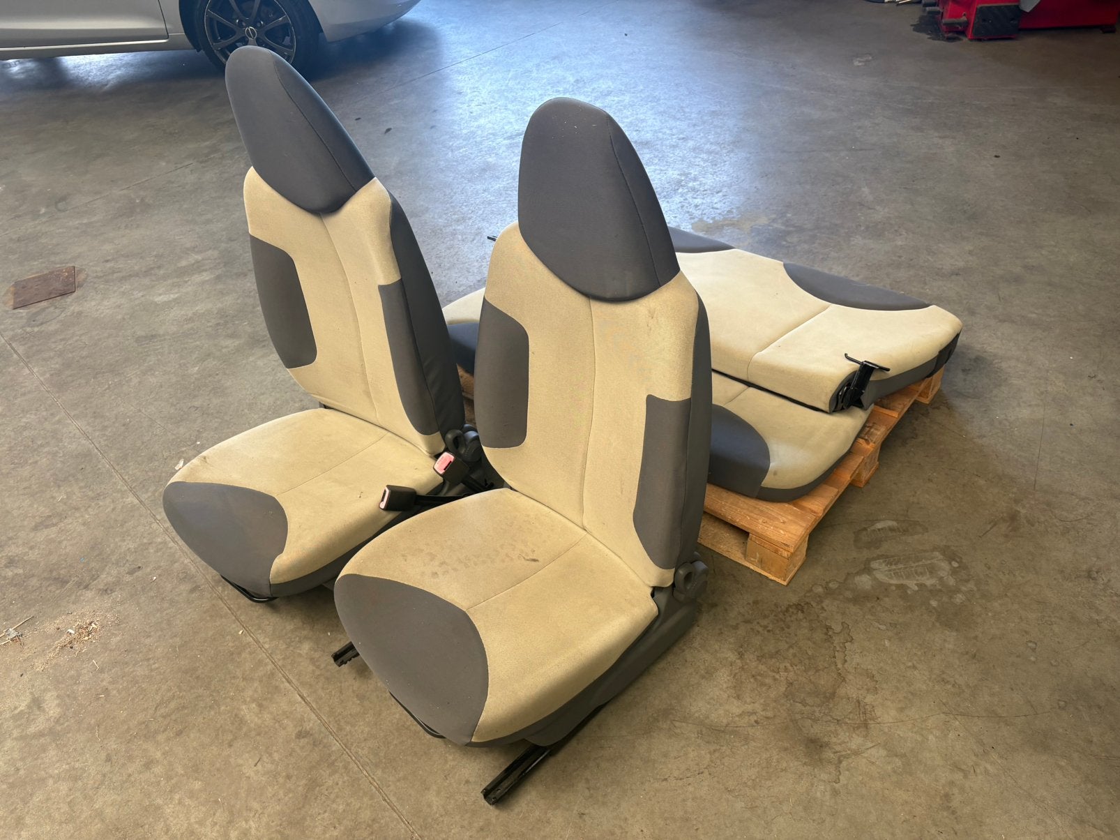 Stoelen en achterbank Citroen C1/Peugeot 107/Toyota Aygo, Ophalen, Peugeot