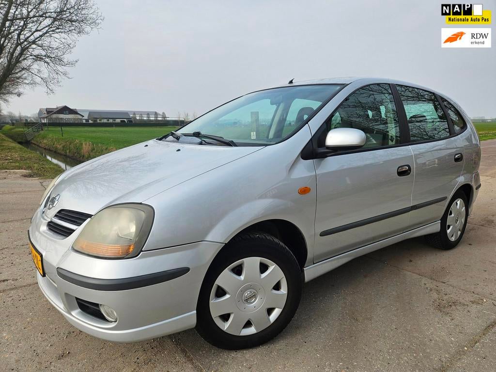 Nissan Almera Tino 2.0 CVT Elegance/ automaat/ airco/ 135350, Auto's, Nissan, 1998 cc, 4 cilinders, 700 kg, Almera Tino