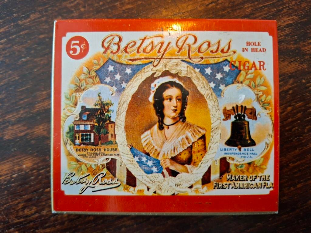 sigaren blikje  Betsy Ross   9x7x2 cm, Ophalen of Verzenden, Gebruikt, Overige