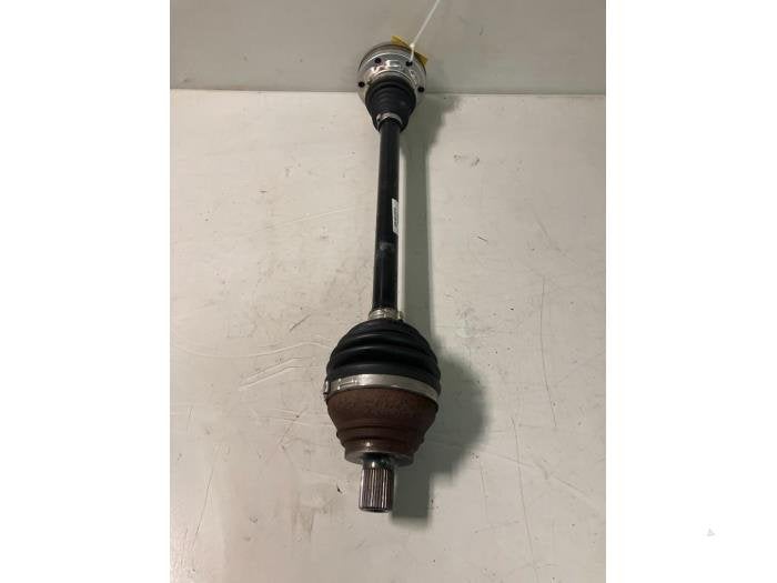 Aandrijfas rechts-voor van een Volkswagen Golf, Gebruikt, -, Volkswagen, -
