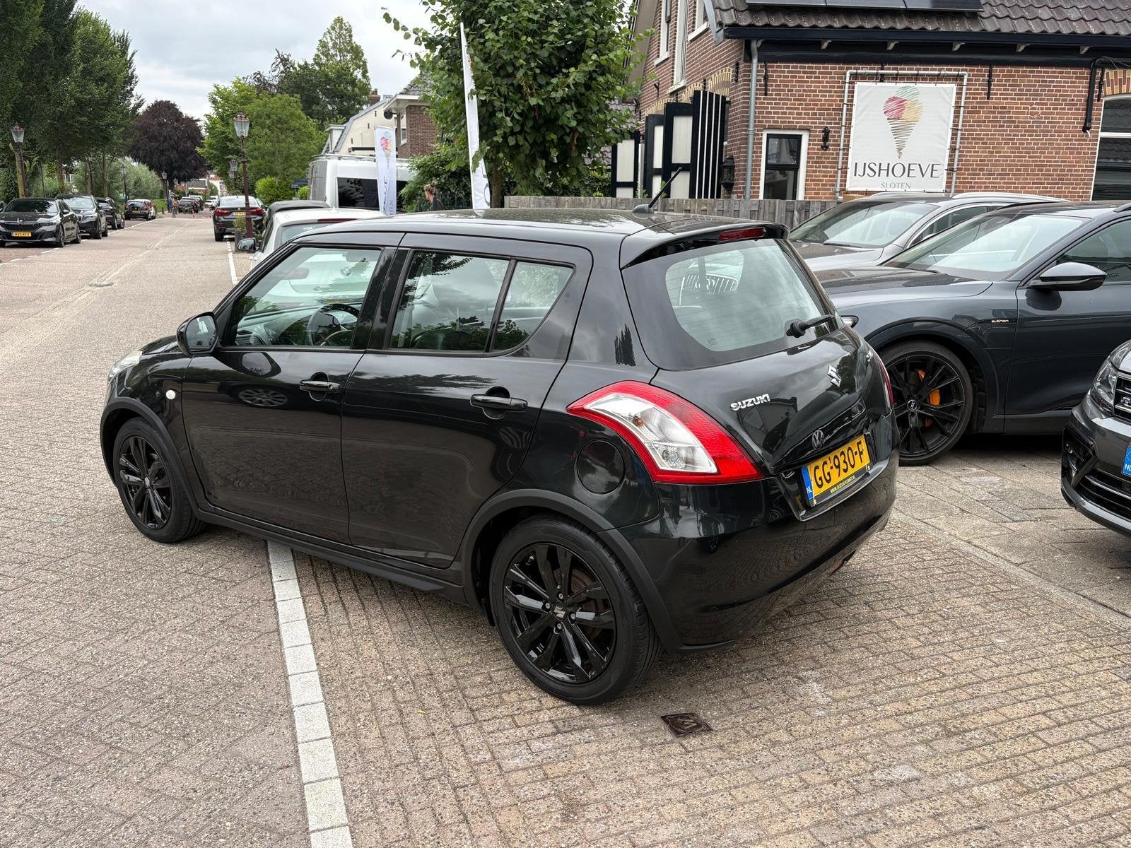Suzuki Swift 1.2 PARKEERSCHADE/AIRCO/NAVI/SPORTPAKKET, Euro 5, Start-stop-systeem, Gebruikt, 4 cilinders