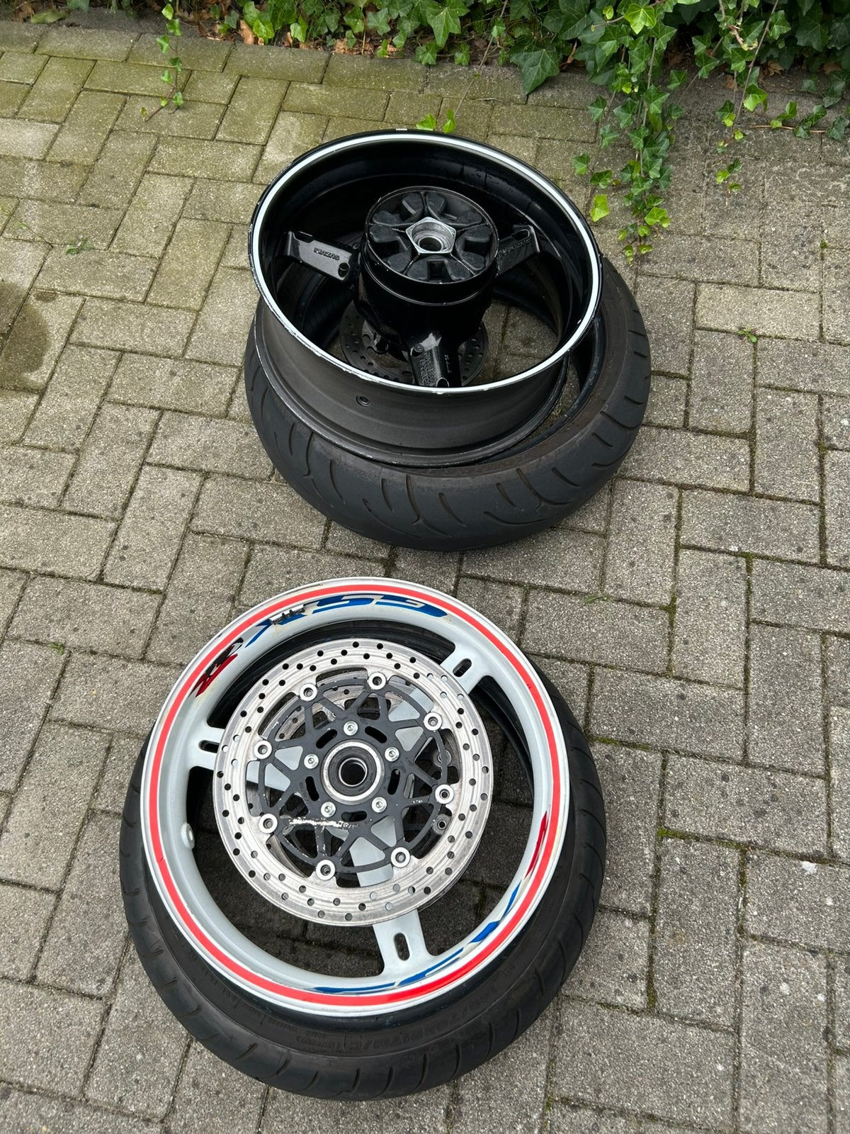 Velgen set Suzuki gsx-r750 k4/k5, Motoren, Ophalen, Gebruikt