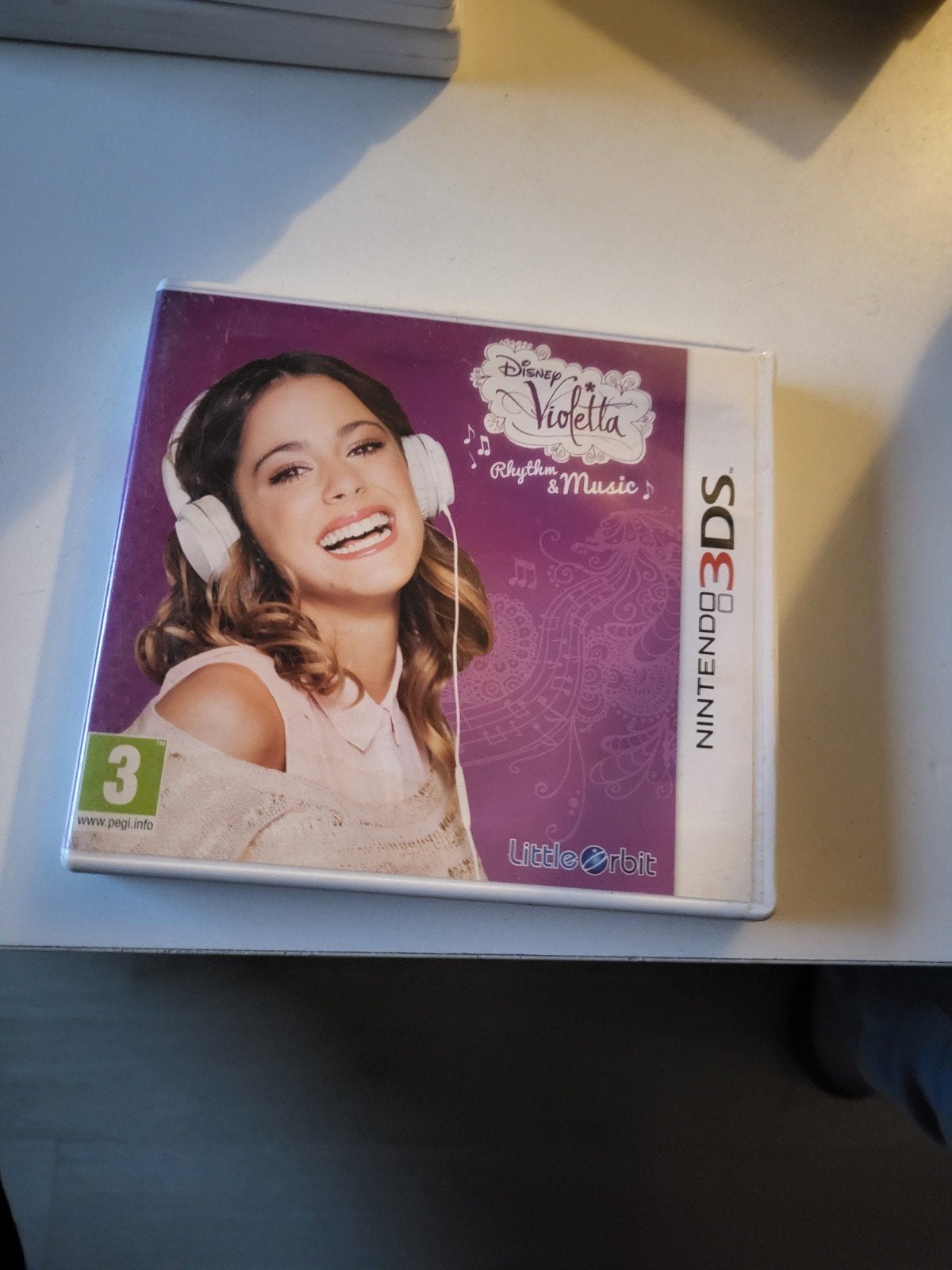 3ds violetta, Avontuur en Actie, 1 speler, Ophalen of Verzenden, Zo goed als nieuw
