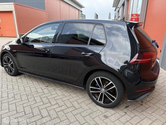 Foto 9 van Volkswagen Golf 1.4 TSI PHEV GTE BJ 12-12-2018 KM NAP EXTR