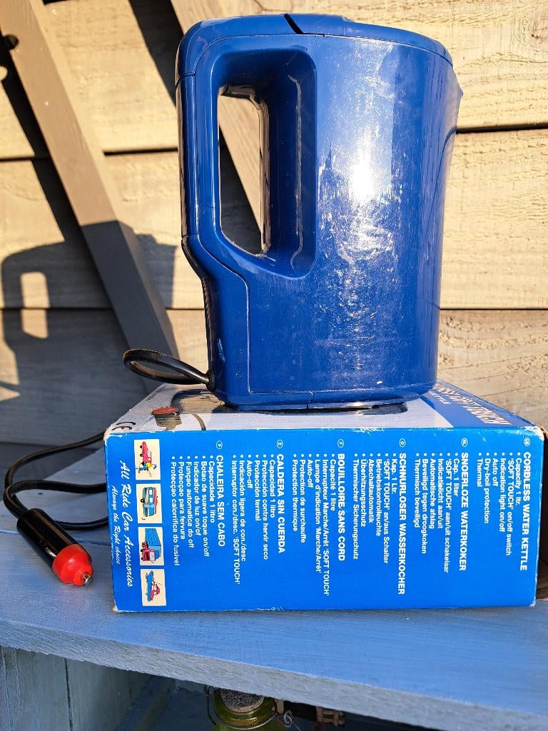 Auto waterkoker 12 Volt, Ophalen of Verzenden, Gebruikt