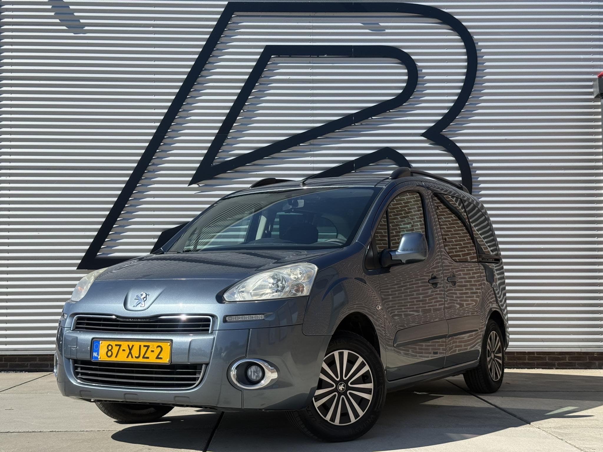 Peugeot Partner Tepee 1.6 VTi Family 5p Airco|Cruise|Trekhaa, Auto's, Peugeot, Voorwielaandrijving, Euro 5, Stof, Gebruikt