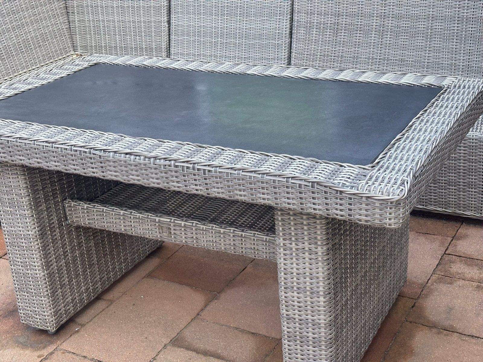 Wicker tuintafel 1 week oud , te groot gekocht., Tuin en Terras, Ophalen, Zo goed als nieuw, Nederland, Wicker