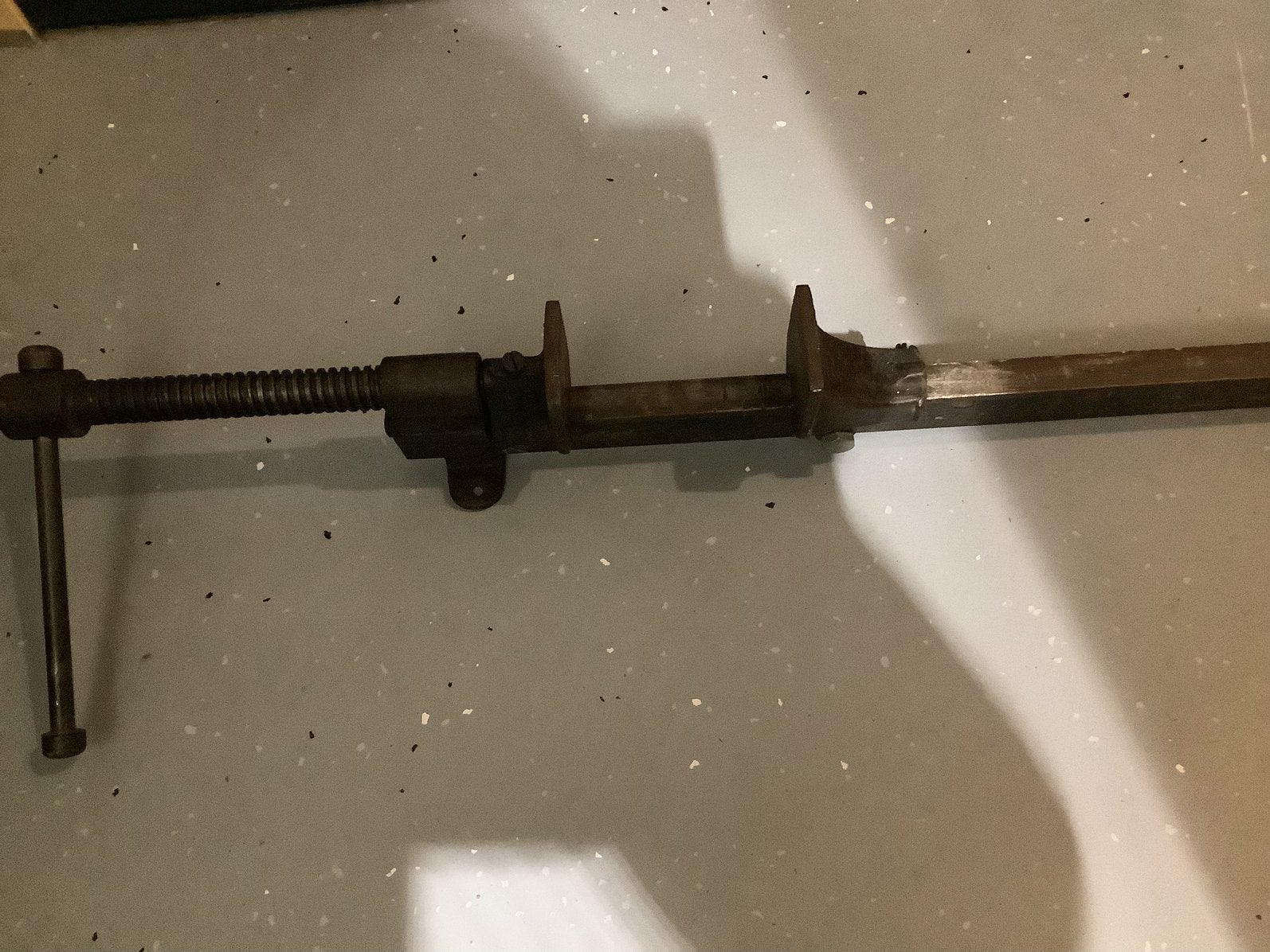 Zwaar metalen lijmknecht/sergeant/ lengte: 145,5 cm., Ophalen, Gebruikt