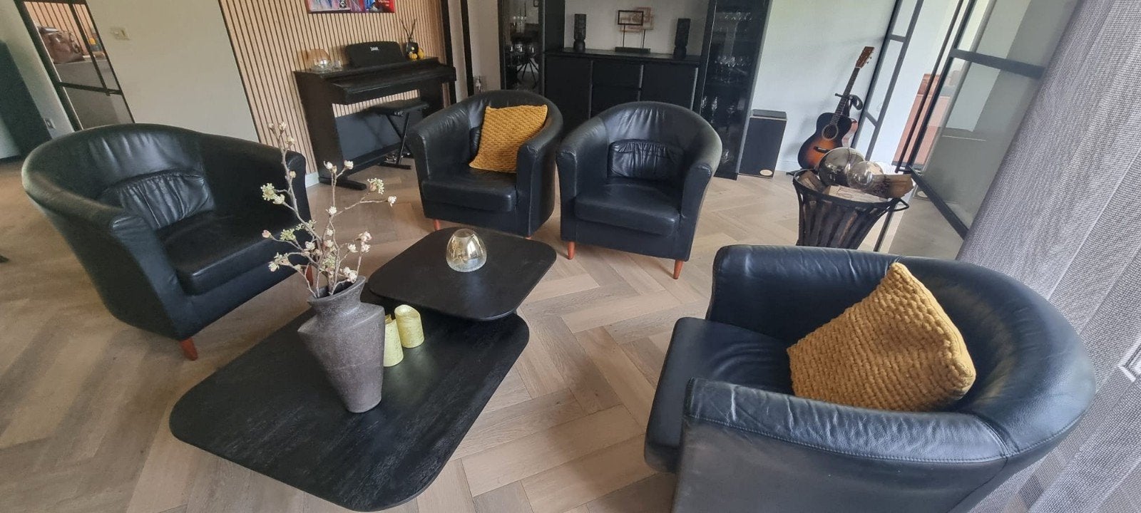 4 zwart leren kuipstoelen, Huis en Inrichting, Ophalen, Minder dan 75 cm, 50 tot 75 cm