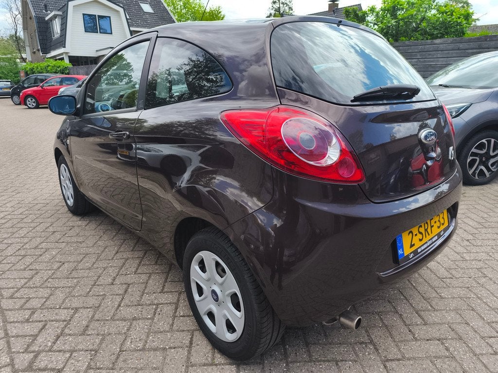 Ford Ka 1.2 Style NL auto, Airco (bj 2013), Auto's, Ford, Voorwielaandrijving, Gebruikt, 4 cilinders, Origineel Nederlands