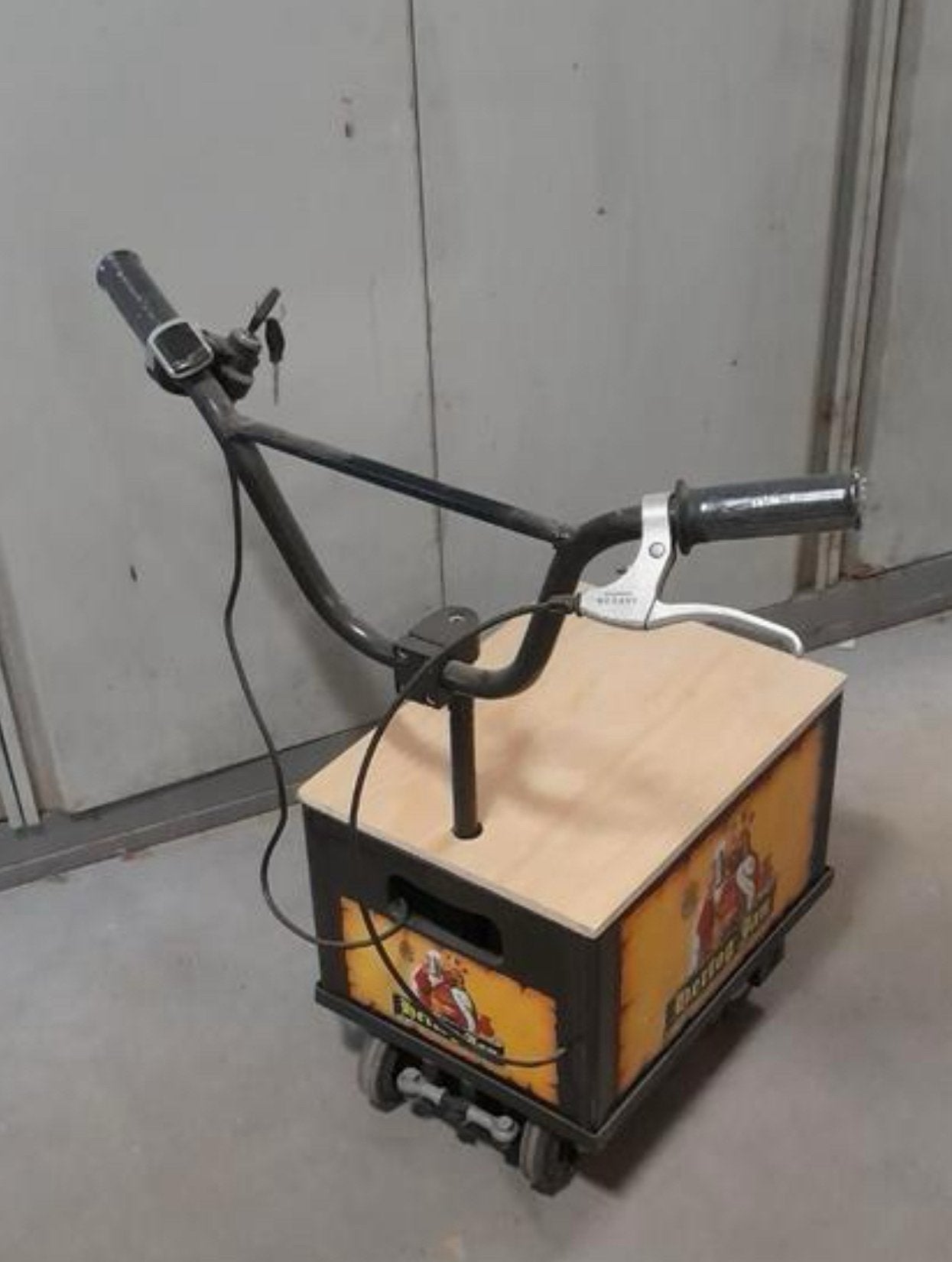 Rijdend kratje bier optocht, Fietsen en Brommers, Minibikes, Midibikes en Pitbikes, Zo goed als nieuw, Overige typen, Ophalen of Verzenden