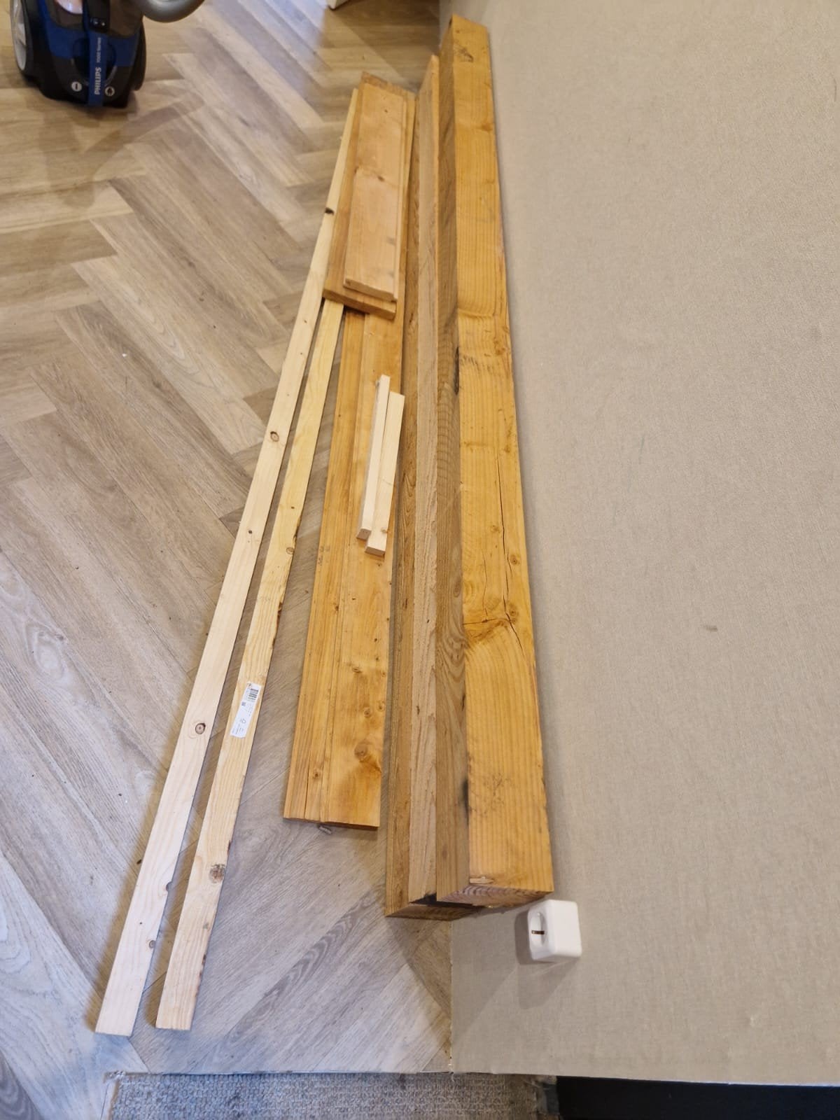 3x balk 12x12x250cm + onderplaat / 3x daktrim, Ophalen, Overige houtsoorten, 50 mm of meer, Balk