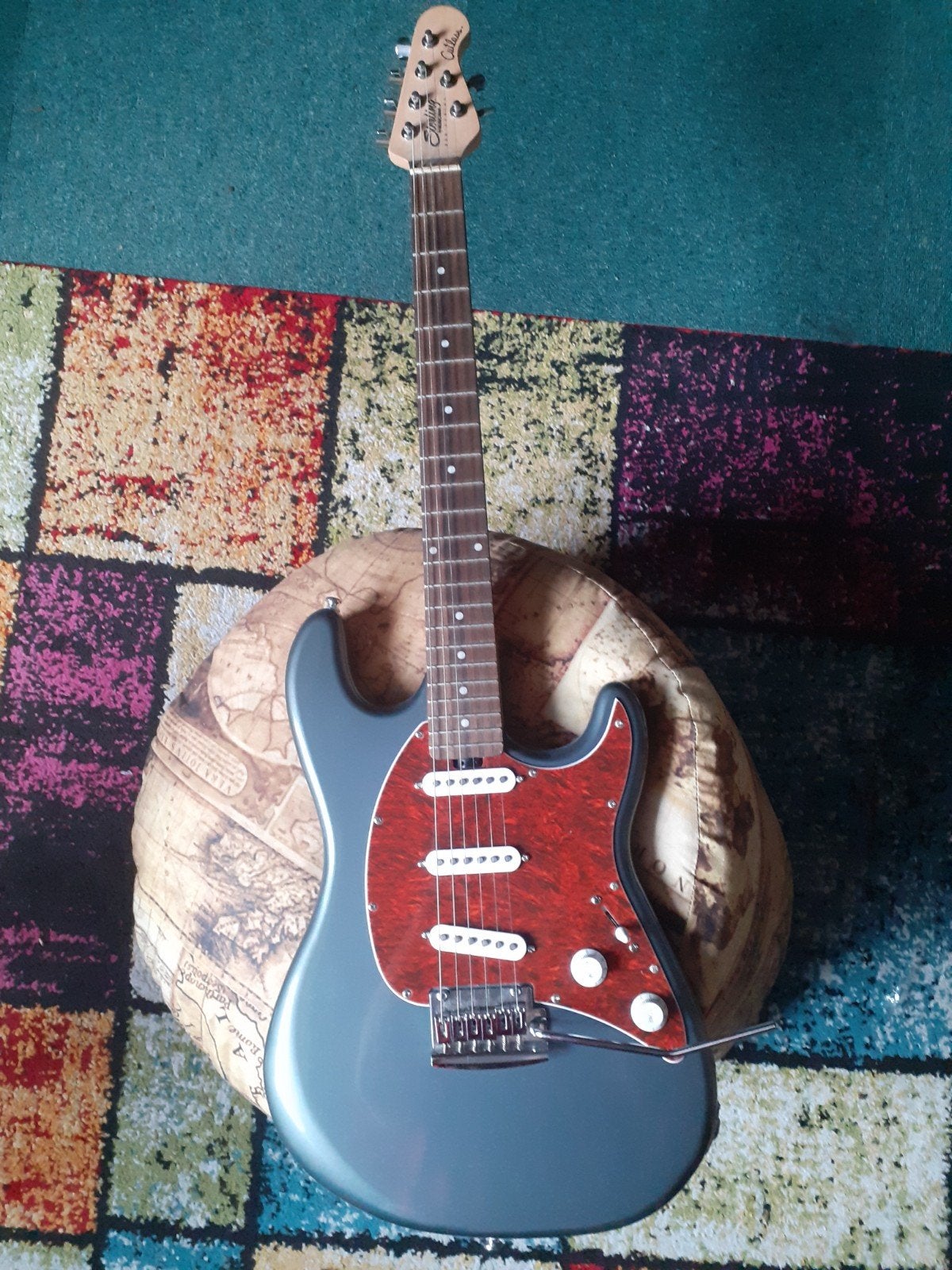 Sterling Cutlass, Ophalen, Gebruikt, Solid body, Overige merken