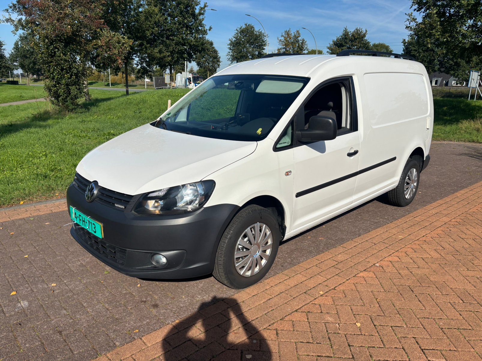Vw caddy maxi benzine btw/bpm vrij met camper inbouw, 1998 cc, Stof, 4 cilinders, Volkswagen