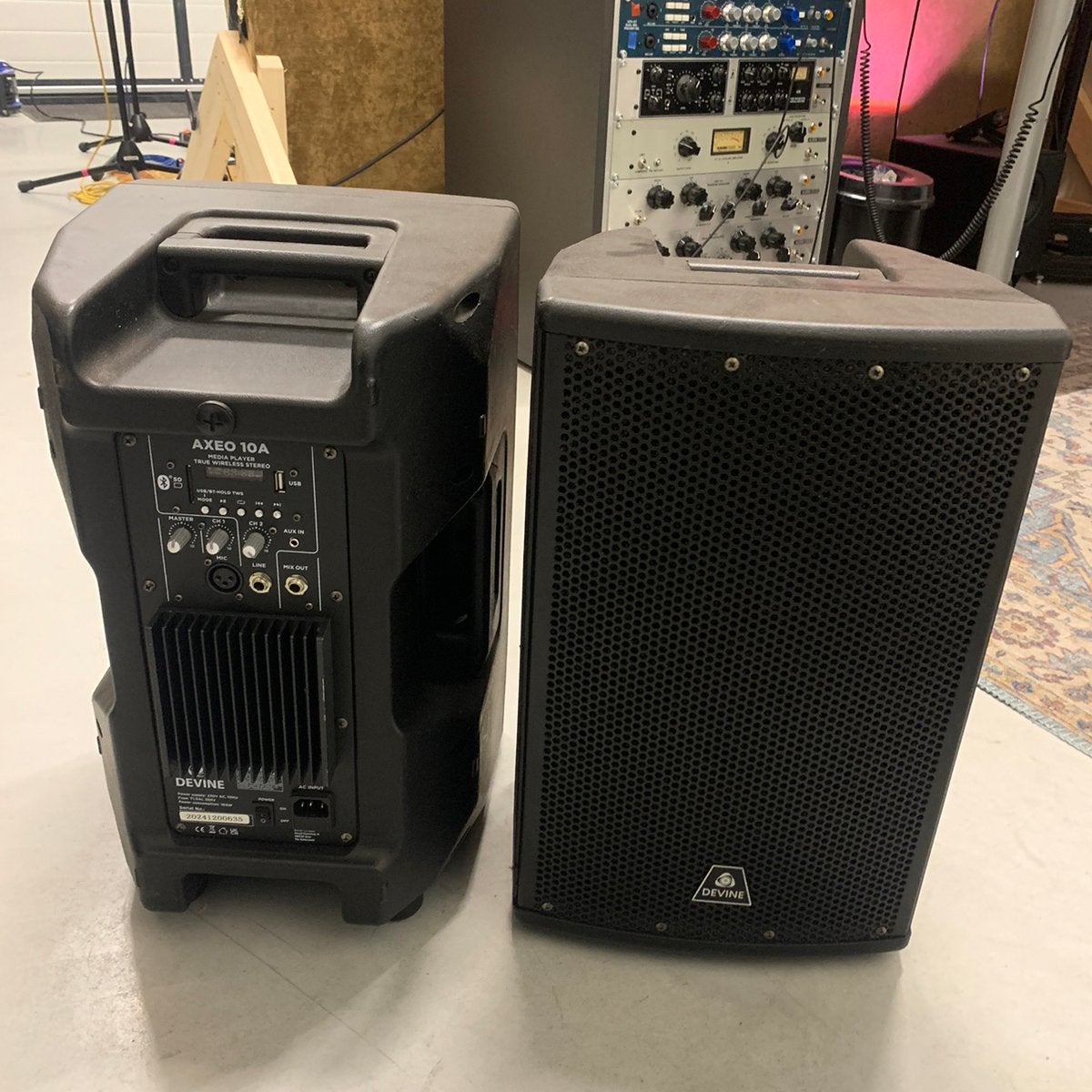 Devine Axeo 10A, Ophalen, Zo goed als nieuw, Minder dan 500 watt