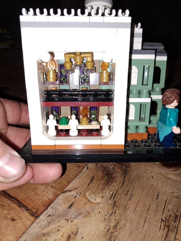 Lego | Disney | Mini Disney spookhuis | 40521, Lego, Lego, Nieuw, https://legohouse.com/en-gb/info/contact-us/
