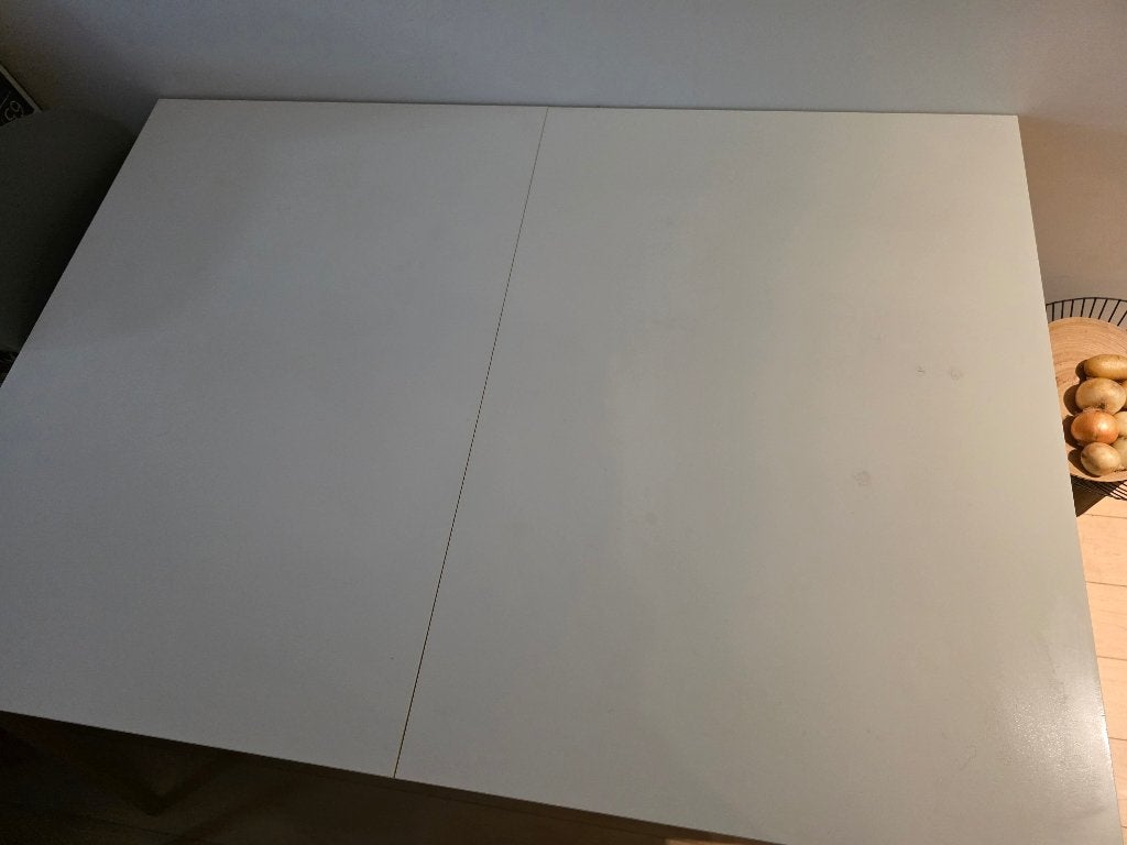 BoConcept Extendable Kitchen Table - white top/oak legs, Ophalen, 100 tot 150 cm, Eikenhout, Zo goed als nieuw