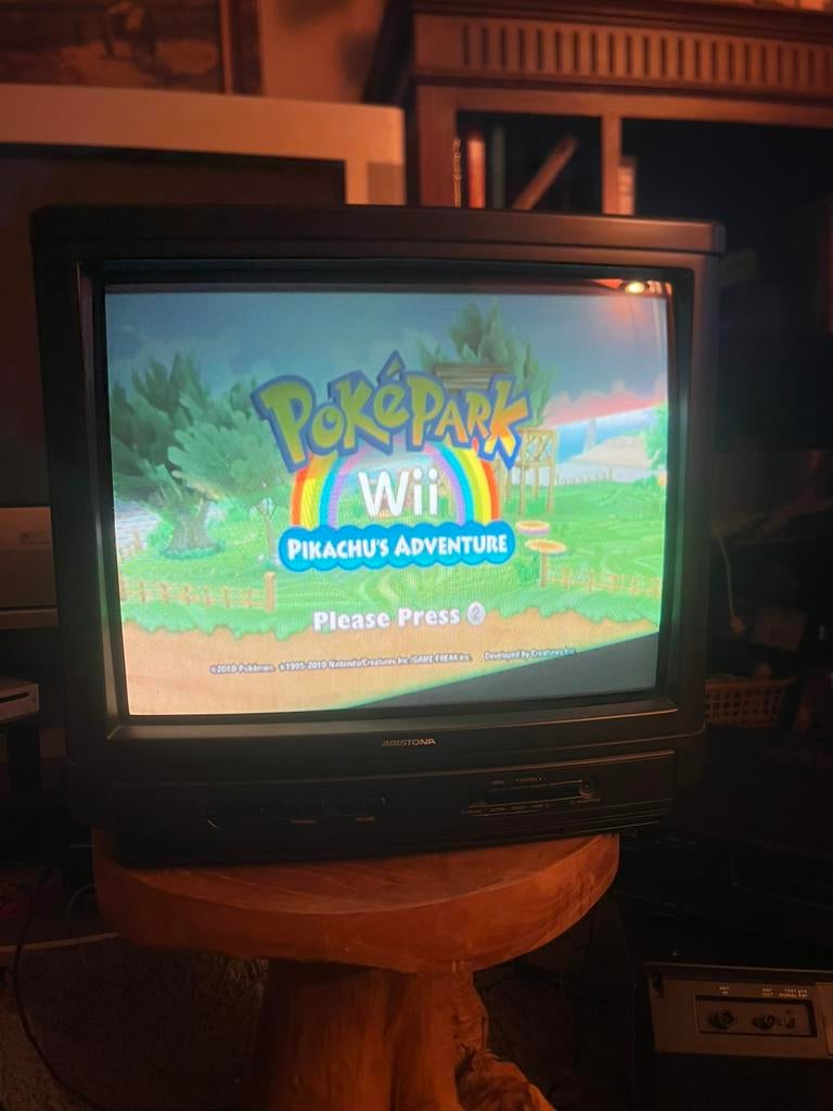 Aristona CRT voor retro gaming! MET RGB SCART!, Audio, Tv en Foto, Vintage Televisies, Ophalen, Zo goed als nieuw, Overige merken
