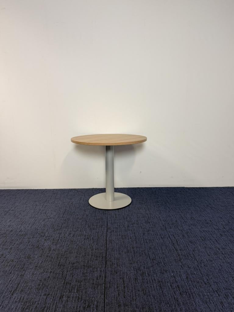 Ronde vergadertafel, kersen havanna blad, aluminium frame, Ophalen, Gebruikt