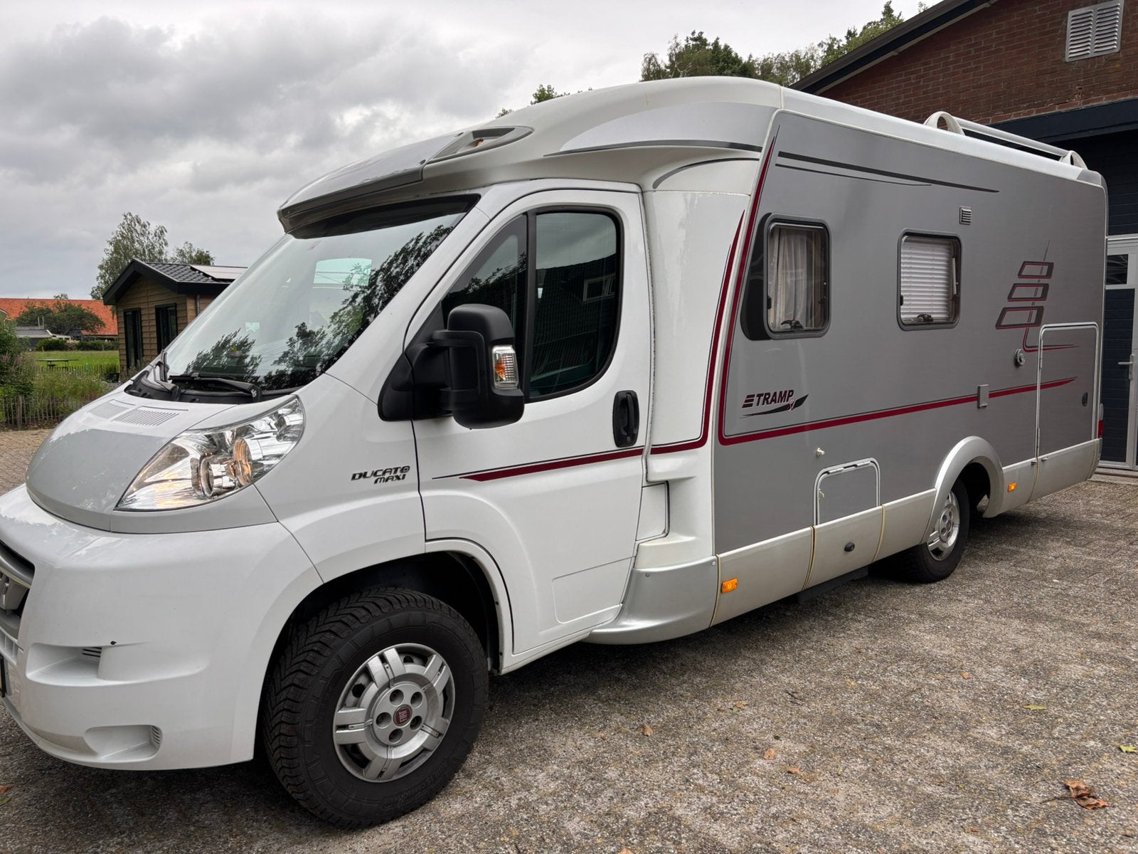 Caravans And Camping Hymer