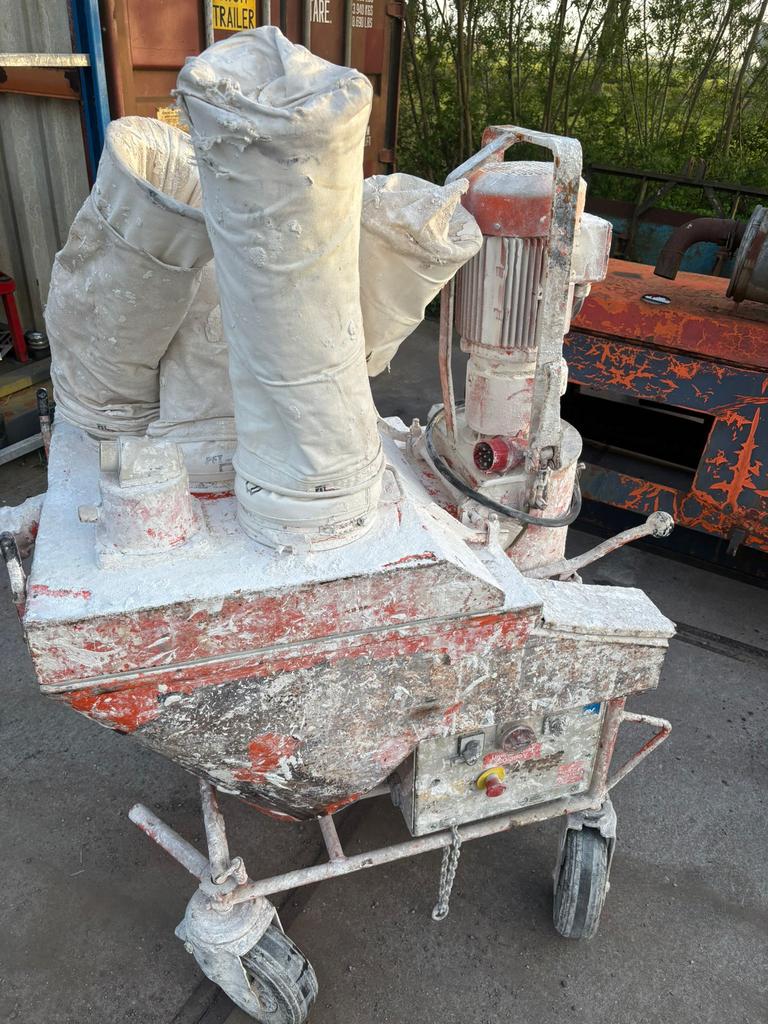 PFT G4 spuitmachine 230 en 400 Volt, Ophalen, Gebruikt