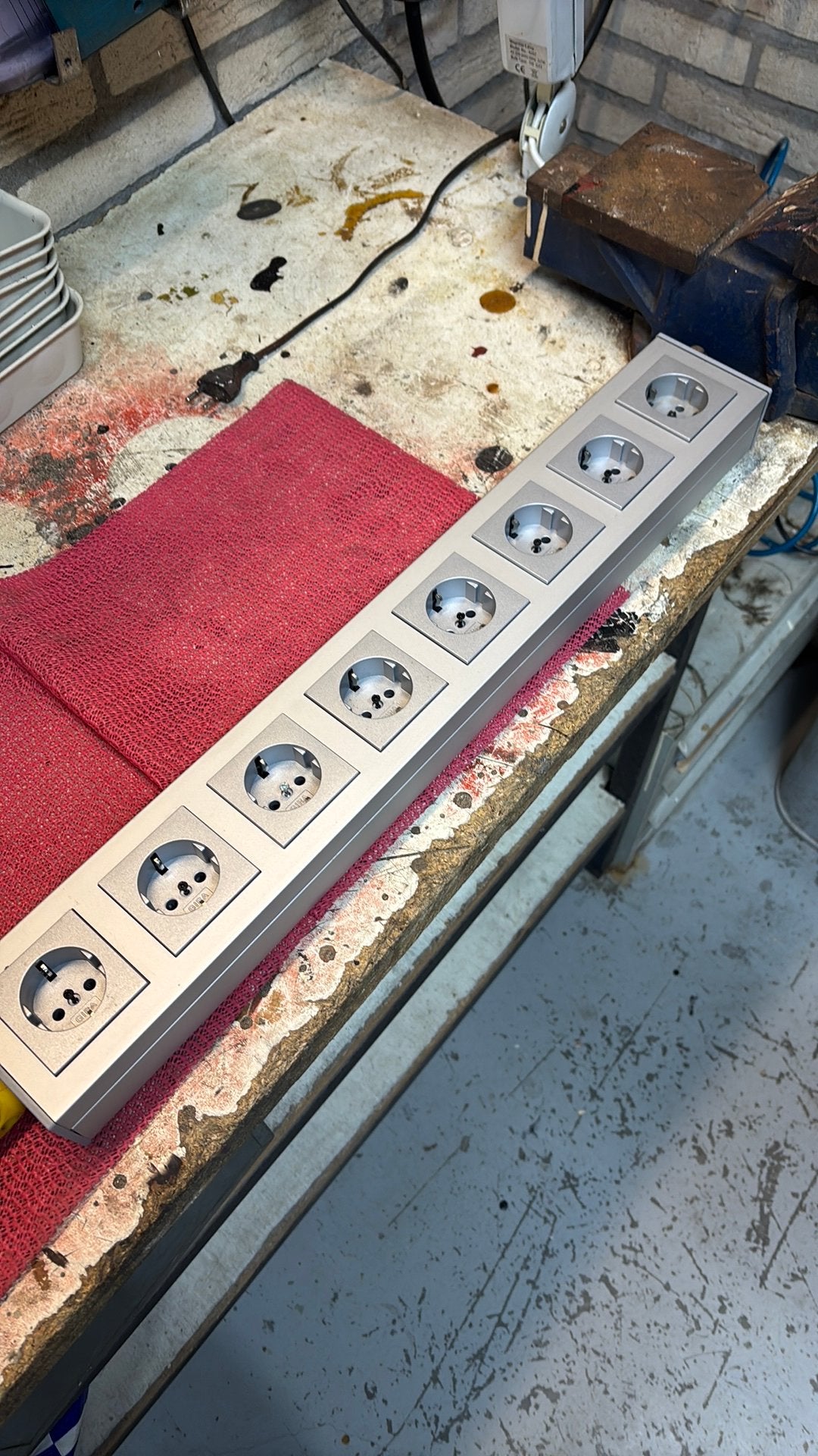 Gira opbouw stopcontacten 8 per opbouwdoos, Ophalen, Nieuw, Stopcontact