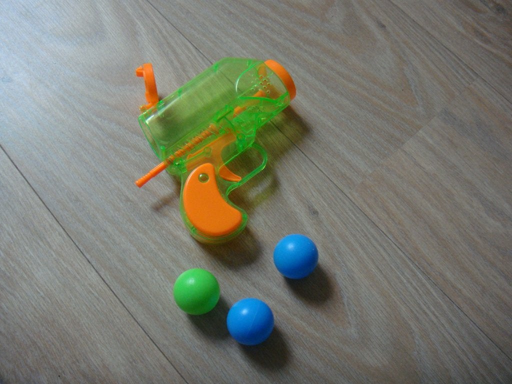 Leuke pistool speelegoed in zeer goede staat!, Ophalen of Verzenden, Zo goed als nieuw, Jongen of Meisje