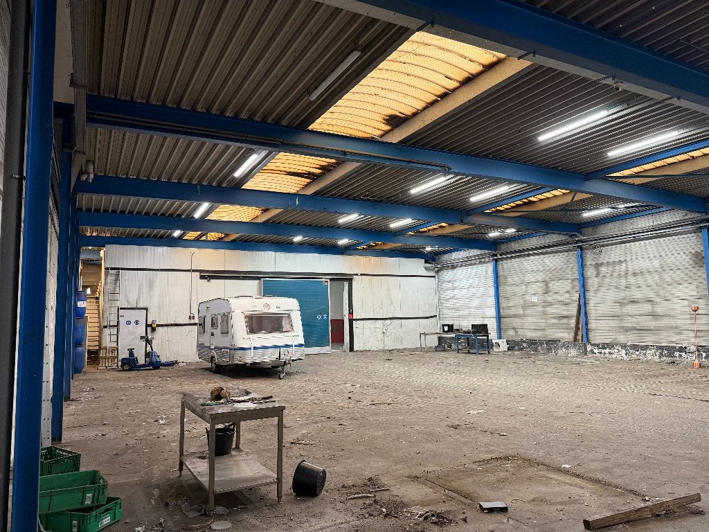 Staalconstructie (18,00x36,48 mtr) (656 m2), Ophalen, Gebruikt, IJzer