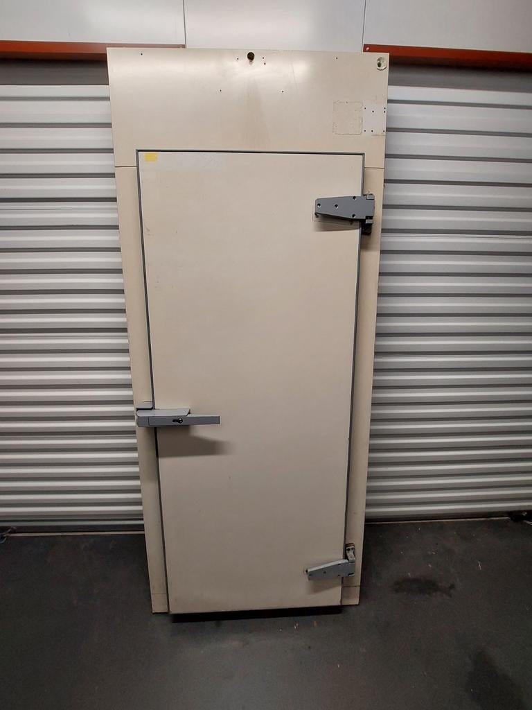 Koelcel deur met koelcel deurpaneel., Witgoed en Apparatuur, Koelkasten en IJskasten, Ophalen, Zonder vriesvak, 200 liter of meer