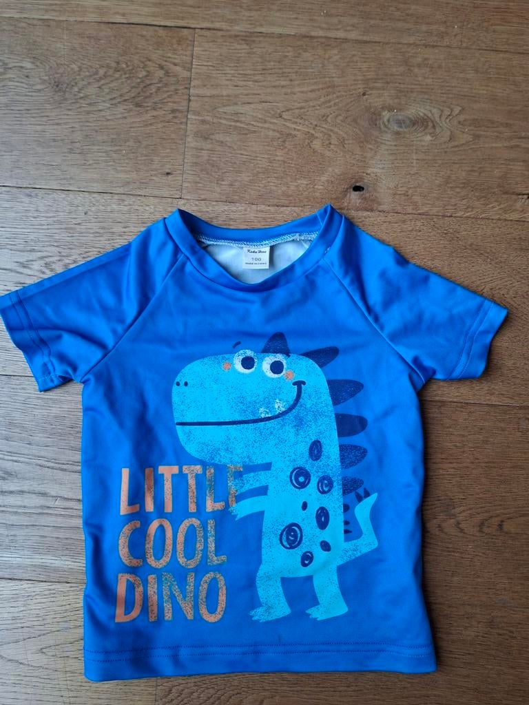 Zwem shirt strand zwembad 100cm, Ophalen of Verzenden, Zo goed als nieuw, Jongen, Zwembroek