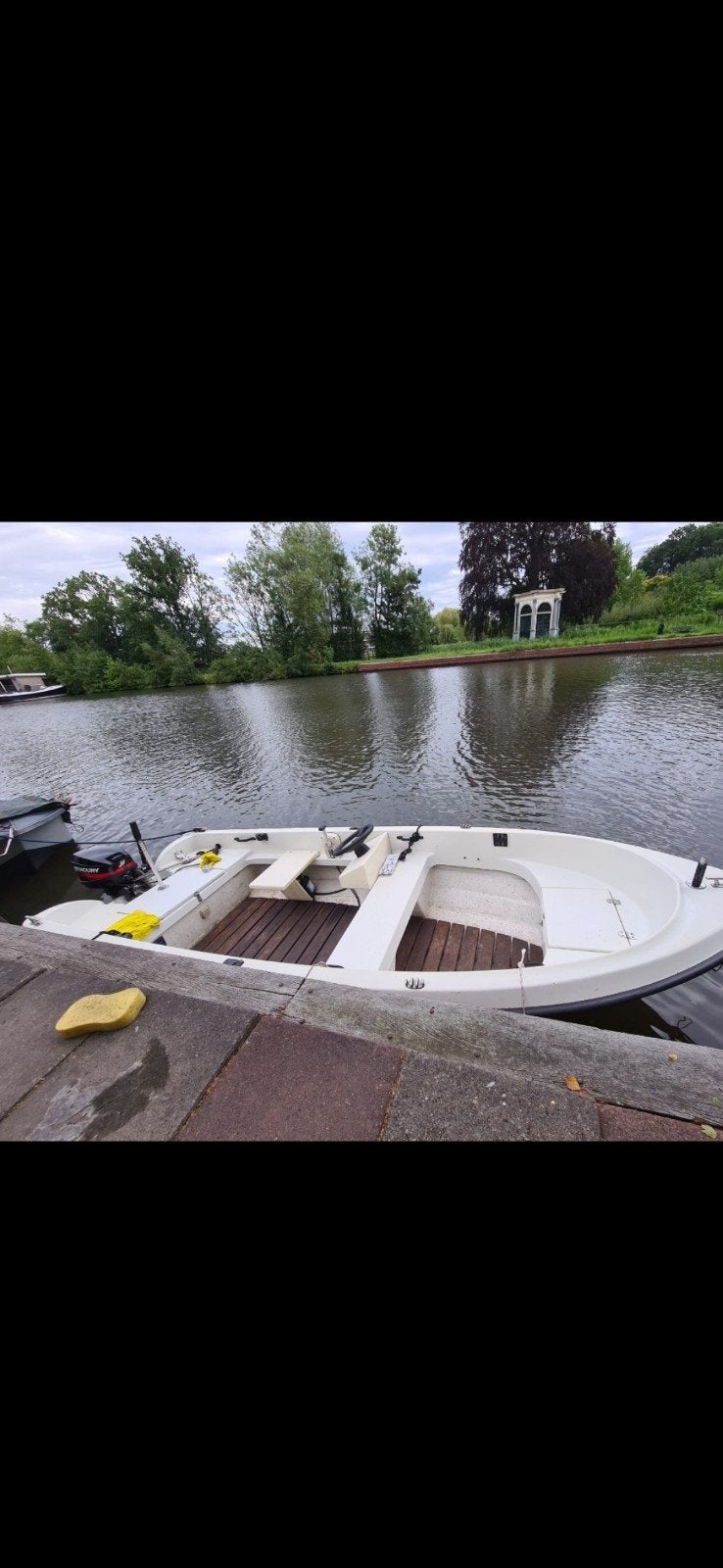 Polyester sloep met 9.9 pk mercury buitenboordmotor, Ophalen of Verzenden, Buitenboordmotor