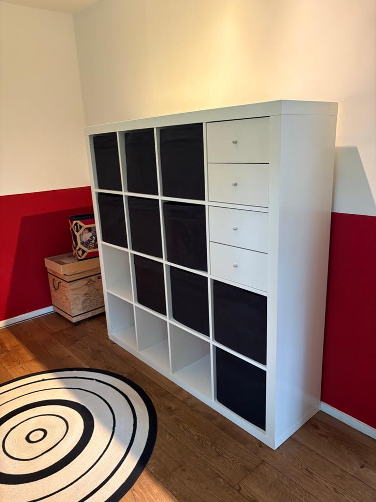 IKEA Kallax kast 4x4 met lades en opbergboxen, Huis en Inrichting, Kasten | Overige, Ophalen, Gebruikt