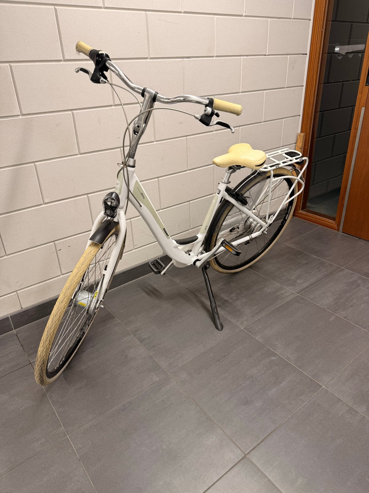 Giant Ultimo 2 damesfiets Zo goed als nieuw! Nieuwprijs €899, (Extra) lage instap, Zo goed als nieuw, Minder dan 47 cm, Trommelrem
