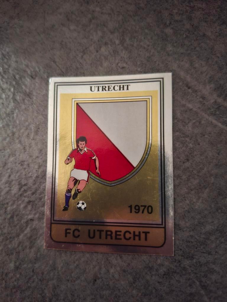 Panini sticker Voetbal 85. Embleem FC Utrecht., Verzenden, Zo goed als nieuw, Sticker