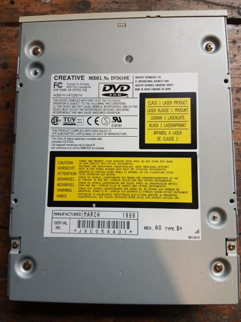 Creative DVD-ROM speler (model DVD6240E) uit 1999, Intern, Gebruikt, Info@creative.com, Dvd