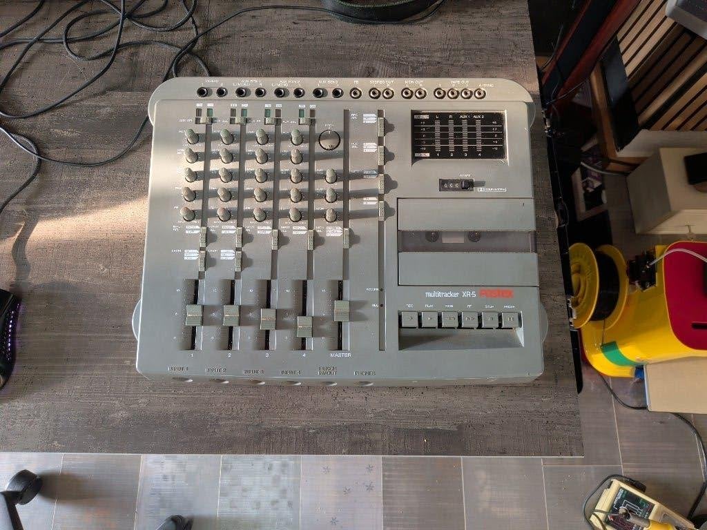 Fostex XR-5 cassette multitracker, Ophalen of Verzenden, Gebruikt, Microfooningang