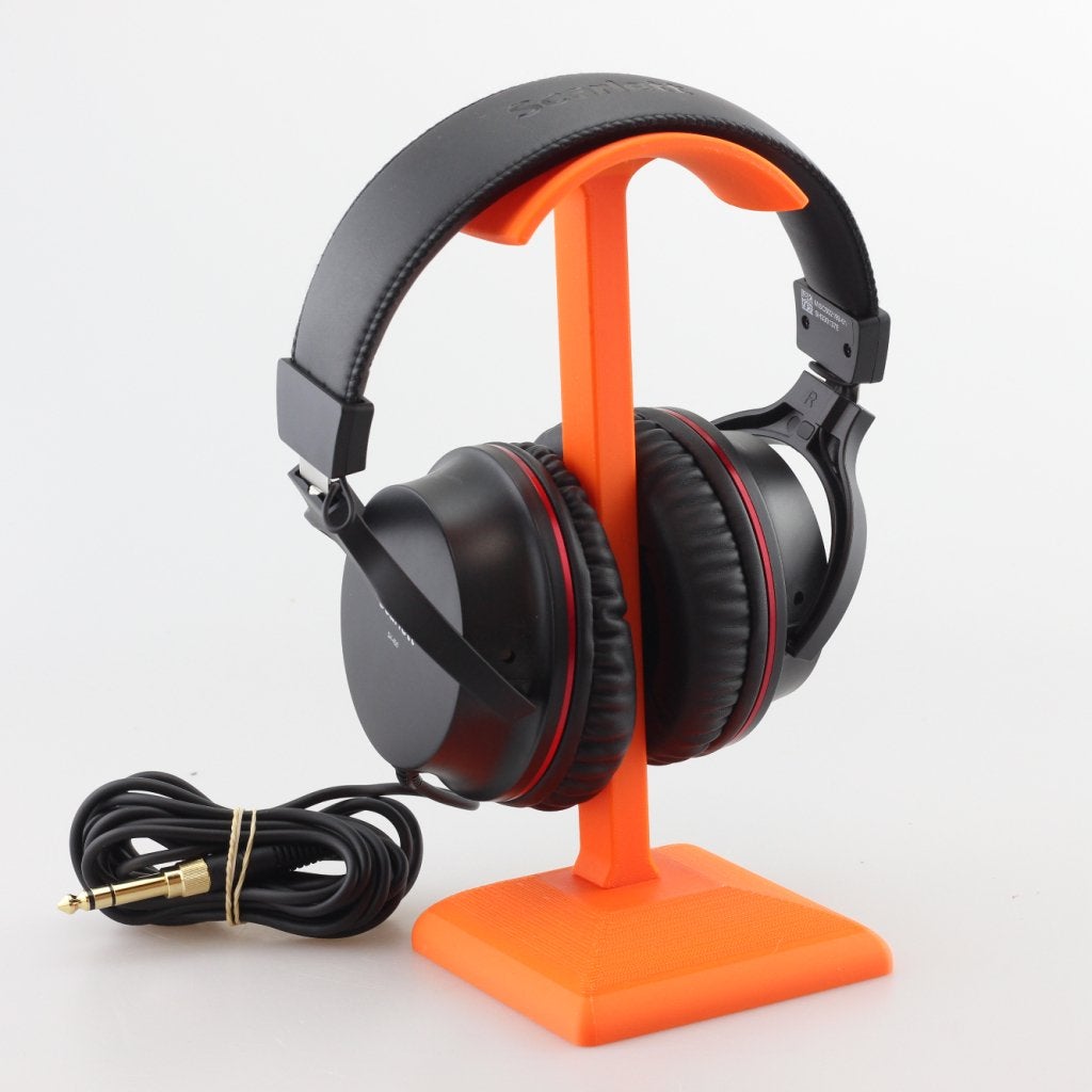 Focusrite Scarlett Solo Studio 4th Gen Set Nette staat, Focusrite, Zo goed als nieuw, https://support.focusrite.com/hc/nl/requests/new