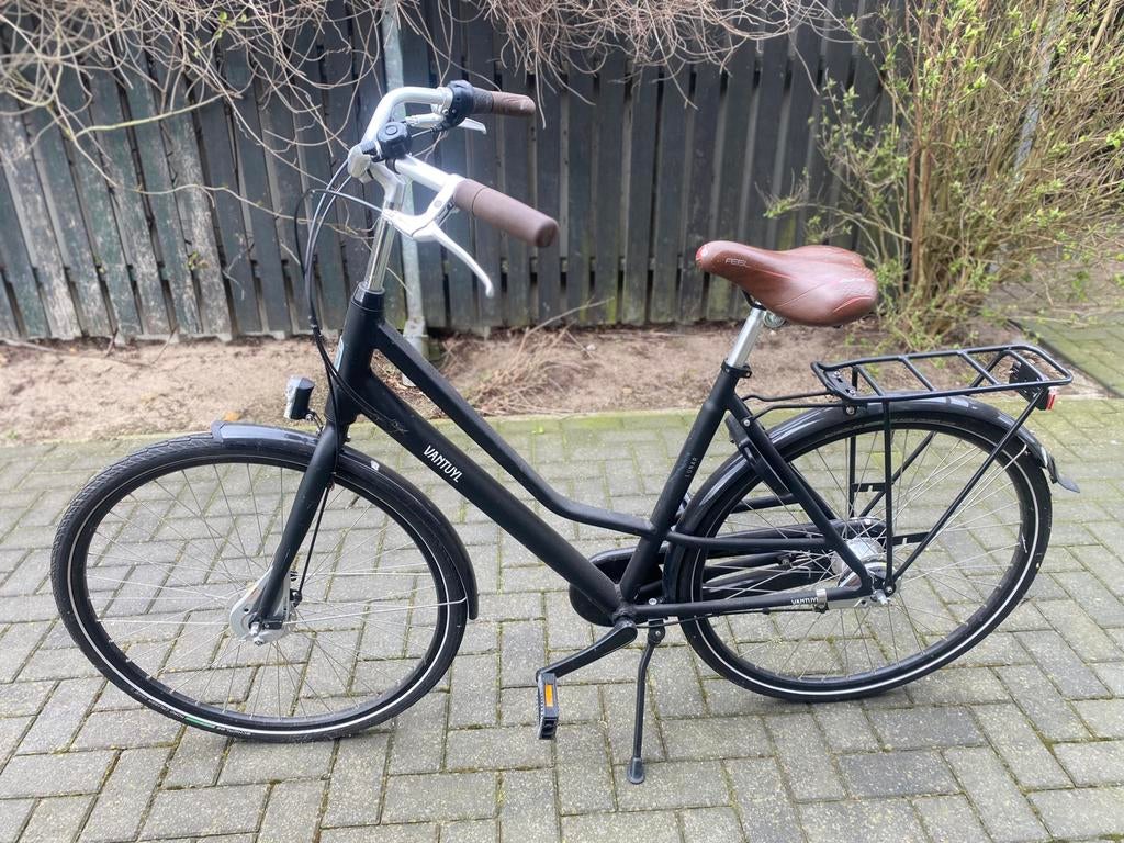 Nette damesfiets, Fietsen en Brommers, Fietsen | Dames | Damesfietsen, Ophalen, Zo goed als nieuw, Overige merken