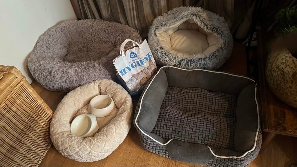 Nieuw Kattenmand hondenmand ( grote is gebruikt/schoon), Dieren en Toebehoren, Kattenmanden, Ophalen of Verzenden, Zo goed als nieuw