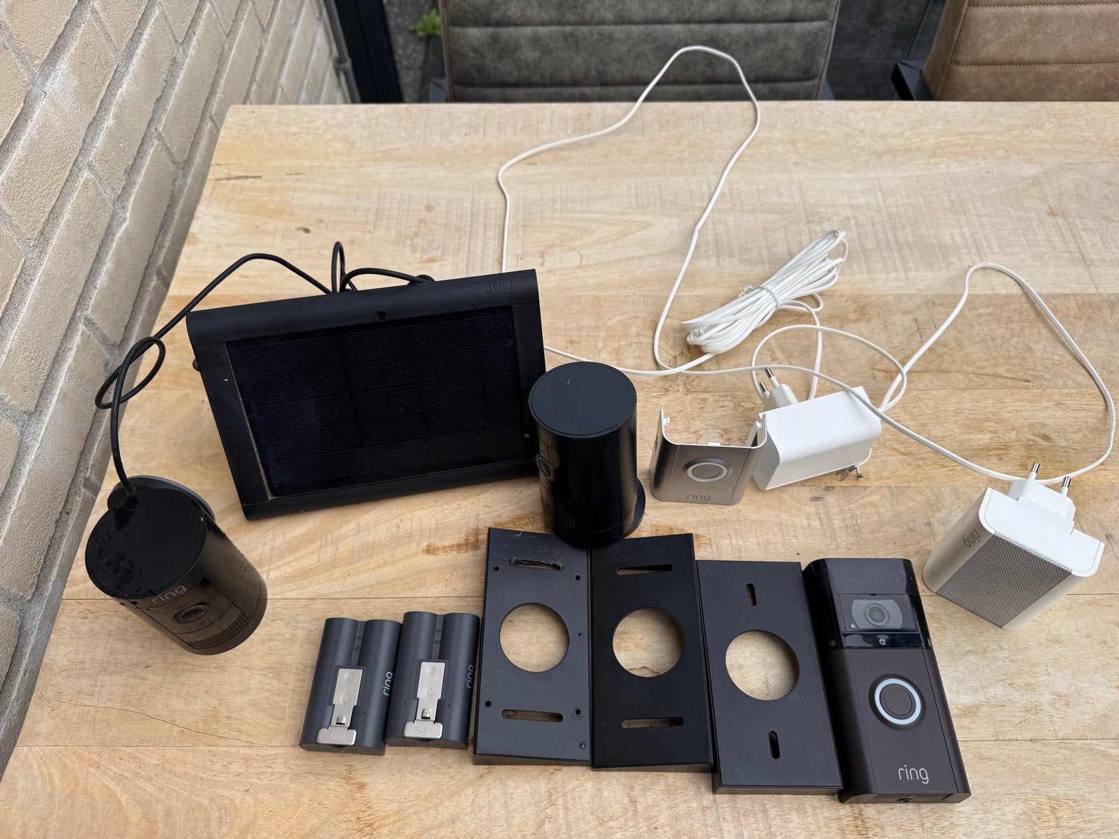 Ring Deurbel, Chime, 2 Camera's, Zonnepaneel & Accessoires, Ophalen of Verzenden, Bewegingsdetectiesensor, Gebruikt, Draadloos