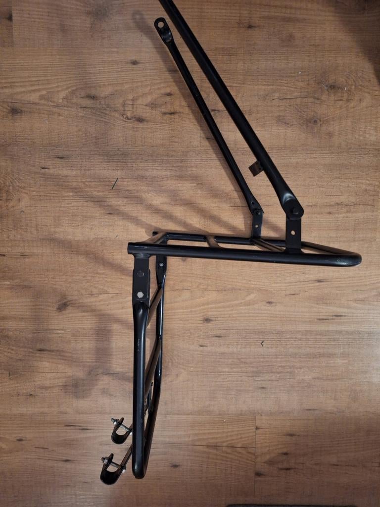 Stevige zwarte fiets voordrager, Ophalen, Gebruikt