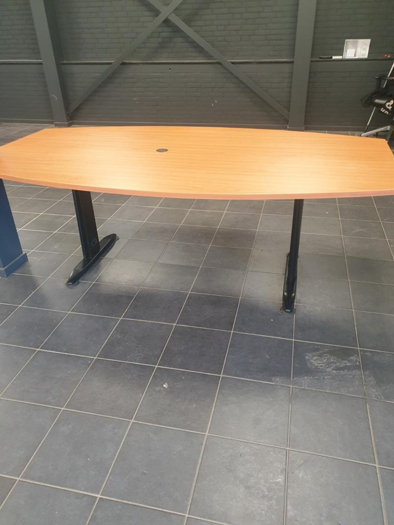 Ovale vergadertafel - 2.15 cm lengte, Huis en Inrichting, Ophalen, Hout