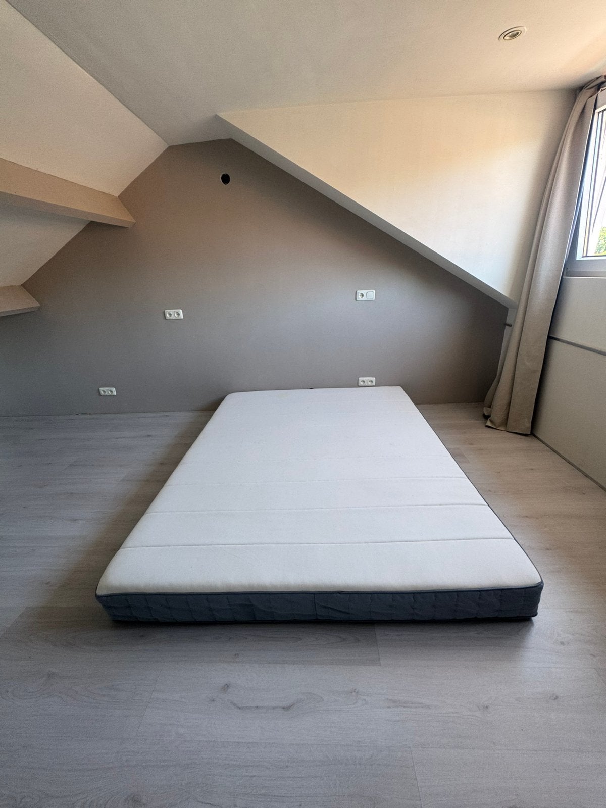 Matras 1,60-2,00, Huis en Inrichting, Slaapkamer | Matrassen en Bedbodems, Ophalen, Zo goed als nieuw, Tweepersoons, 160 cm